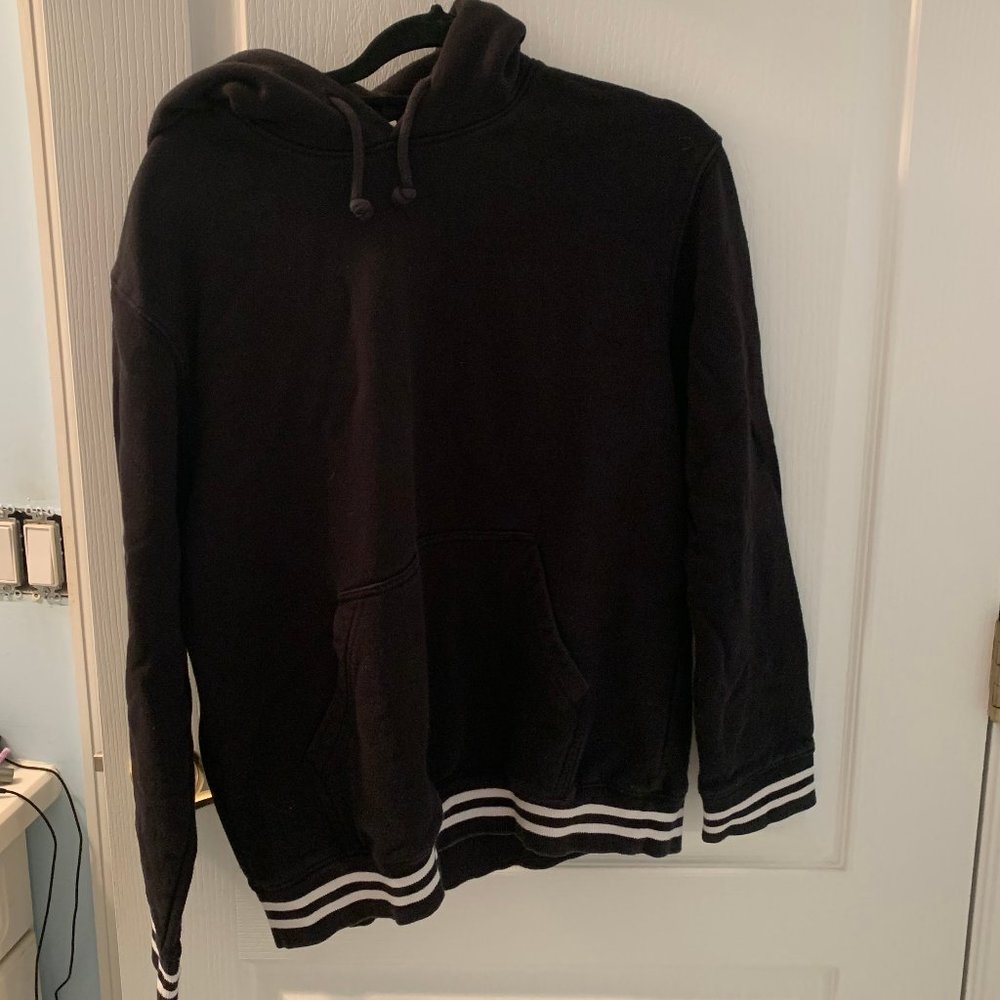 Black & White H&M Hoodie